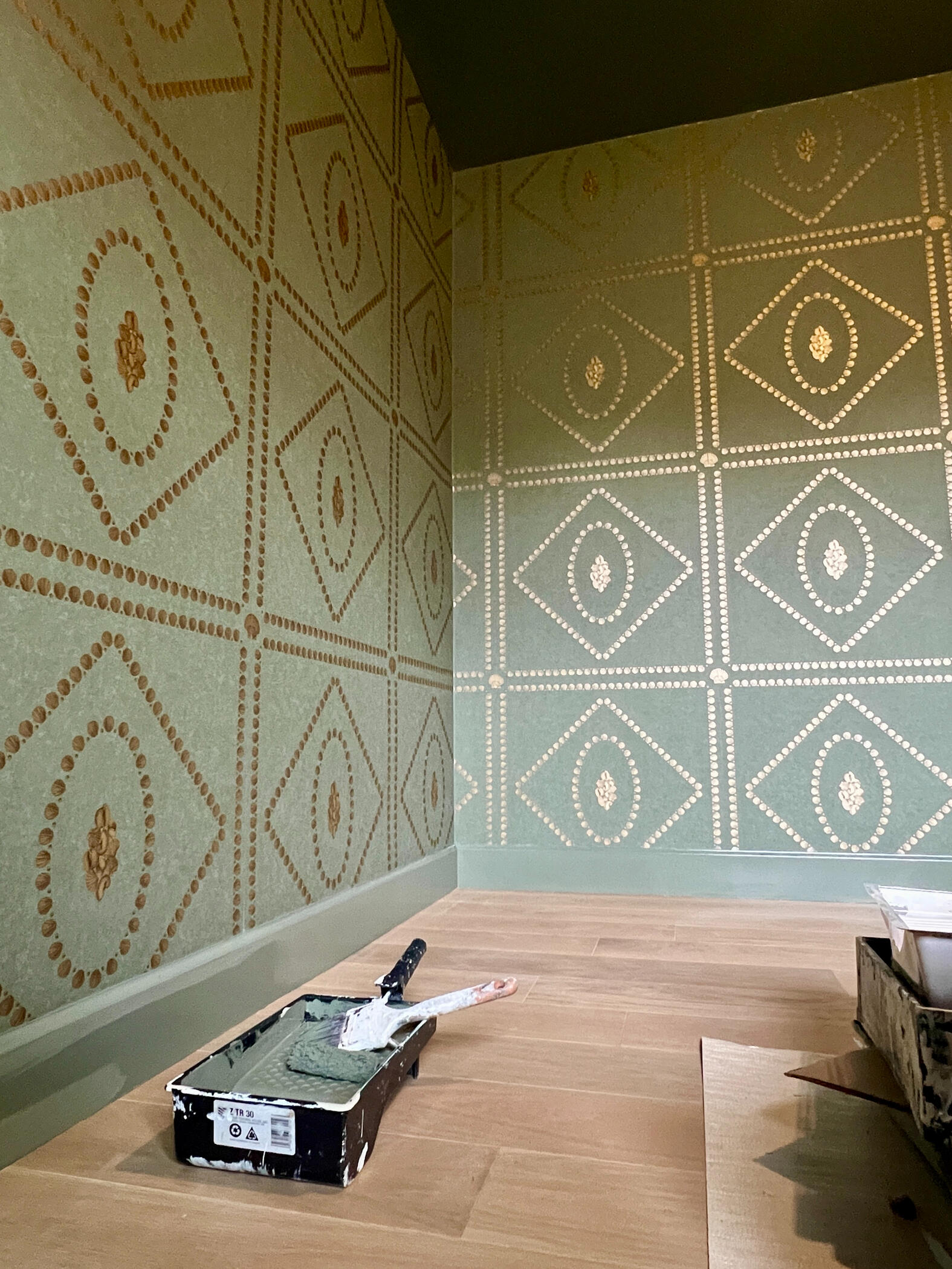 Bohemian green bedroom (2026)
